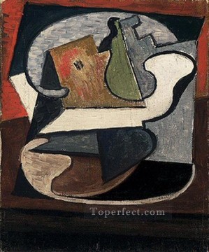Compotier avec poire et pomme 1918 Cubismo Pinturas al óleo
